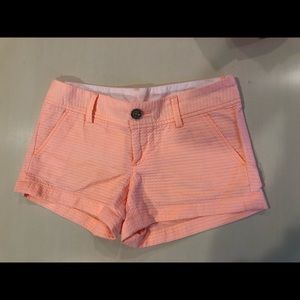 Lilly Pulitzer peach colored shorts. Size 0